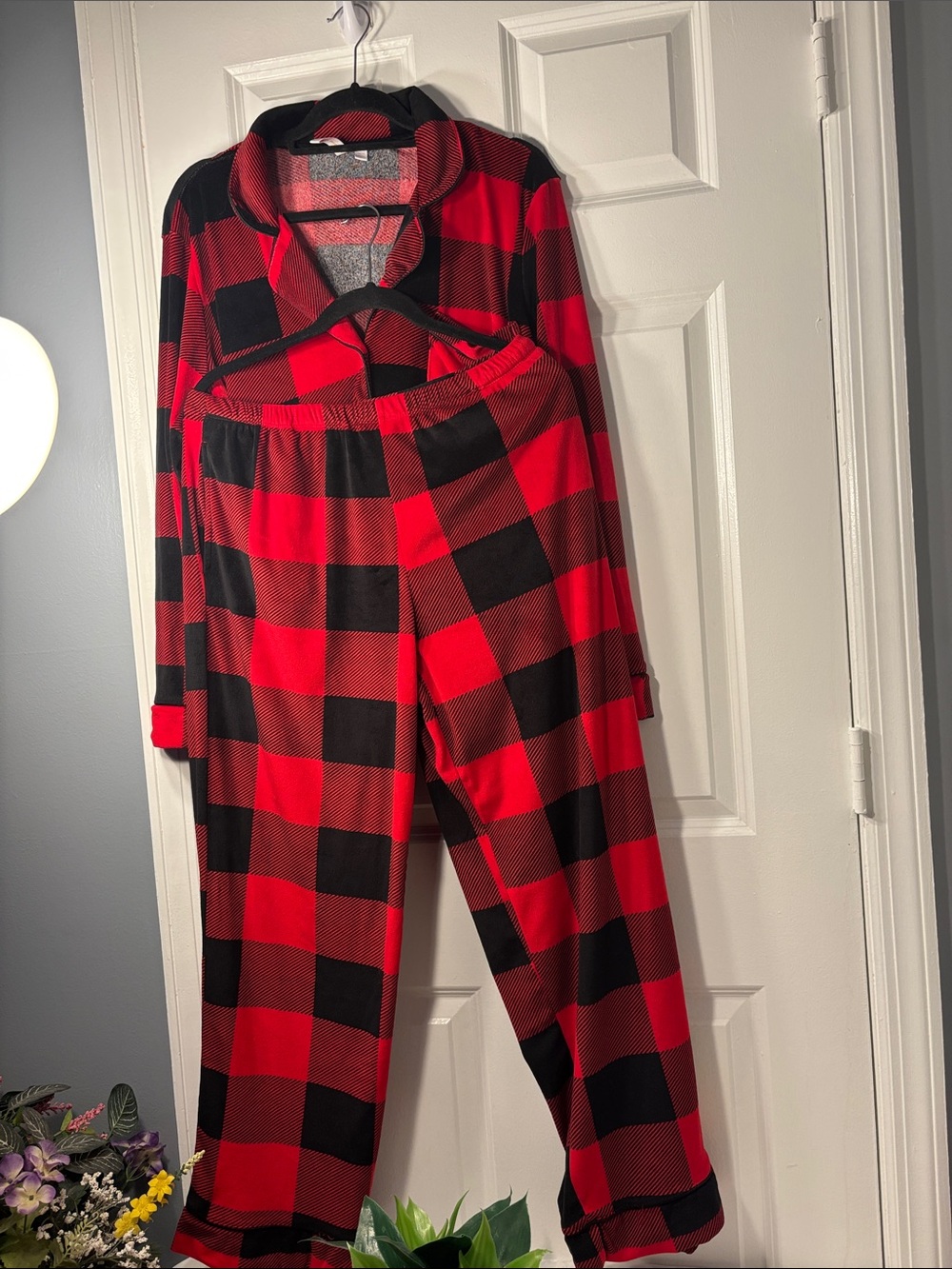 Joyspun Red & Black Buffalo Plaid Pajama Set Size L - Picture 4 of 8
